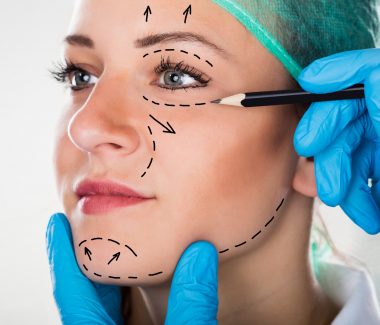 Someone You Can Trust: Choosing the Right Plastic Surgeon
